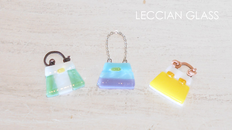 『KOKO』さん課題作品　スクエア・アクセサリーB【ベーシックコース】｜ガラスフュージング・レチアンガラス資格認定講座　オンライン講座受講サイト（通信講座）